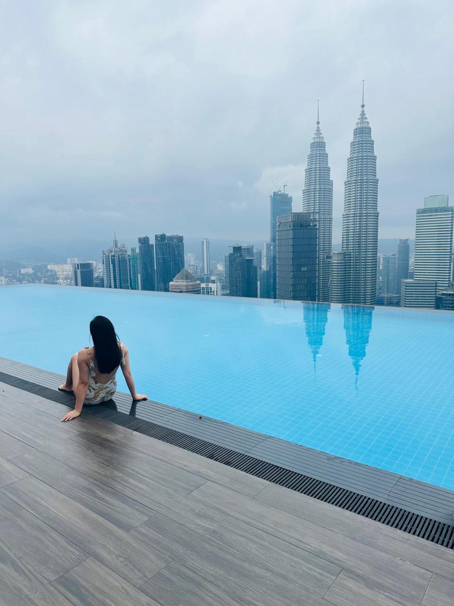 Platinum 2 Klcc By Infinity Pool Apartment Kuala Lumpur Exterior photo